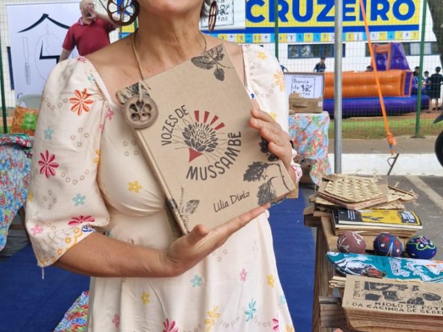 escritora Lília Diniz_divulgação