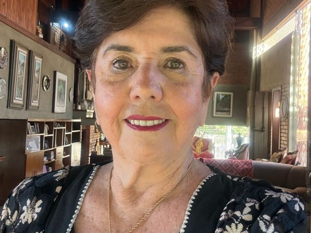 Basilina Pereira_sarau dia das mães na BDB